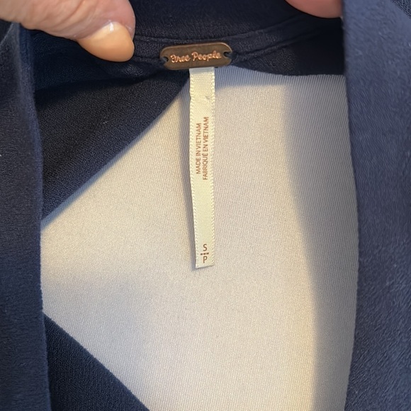 Free People Easy Girl Bell Sleeve Tunic Navy - Picture 9 of 10